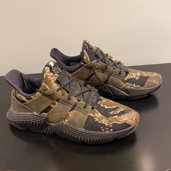 Undefeated prophere ‘tiger camo’ - Picture 2 of 4